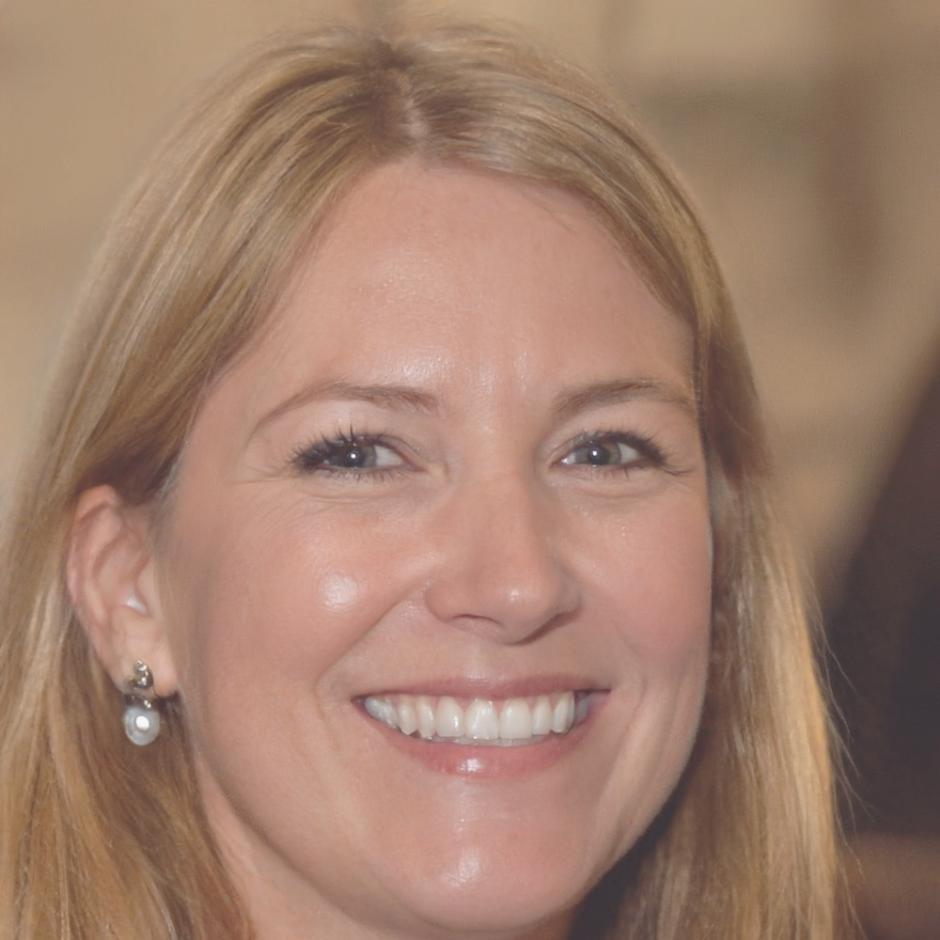 Mentor Apexoid yang berpengalaman dalam analisis bisnis